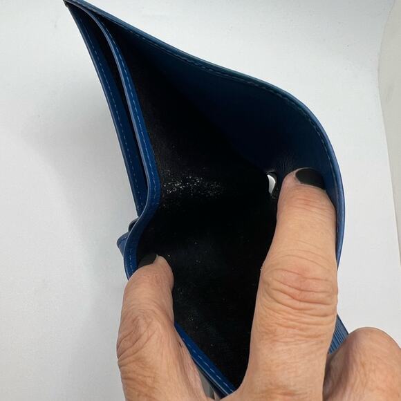 Louis Vuitton Blue Epi Bifold Wallet - Picture 8 of 8